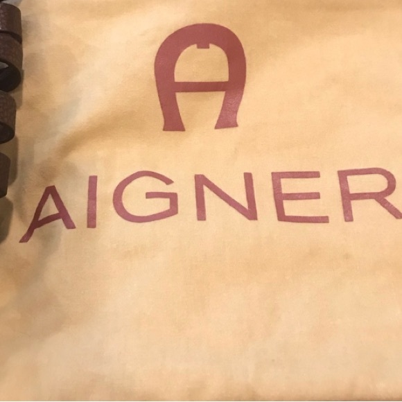 FABULOUS! ETIENNE AIGNER DAMASCUS BELTED LEATHER TOTE WITH TWO FABRIC INSERTS - Picture 12 of 16